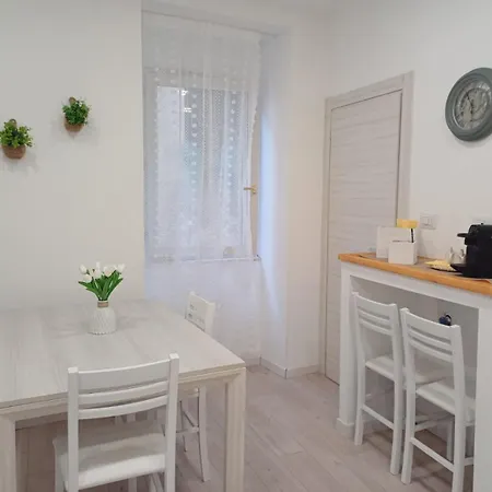 Dentro Le Mura-suite House